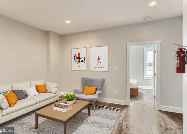 Property at 1815 Park Ave Unit 3, Baltimore, MD, 21217, 2 beds, 1 bath, [object Object]