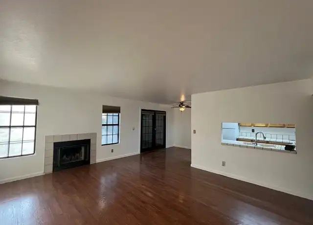 Property at 5070 Jeffreys St #101, Las Vegas, NV, 89119, 2 beds, 2 baths, [object Object]