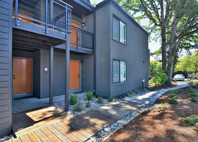 Property at Timberwood Apartments - 4150 SW Hocken Ave, Beaverton, OR, 97005, 1 bed, 1 bath, [object Object]