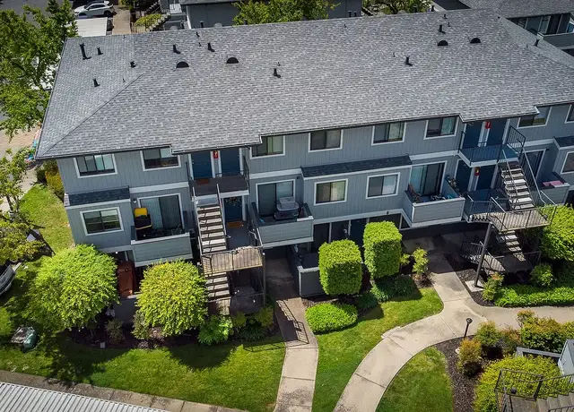 Photo of 900 143rd Ave, San Leandro, CA 94578