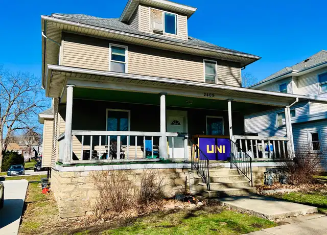 Property at 2409 Iowa St, Cedar Falls, IA, 50613, 3 beds, 1 bath, [object Object]
