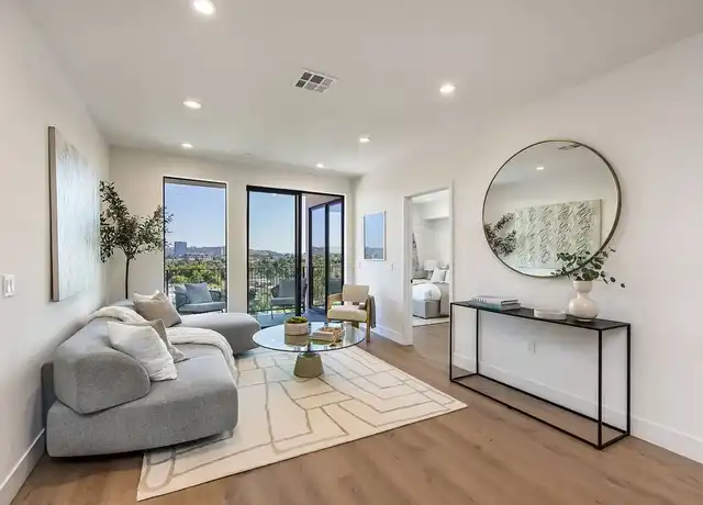 Property at 1557 S Orange Grove Ave, Los Angeles, CA, 90019, 3 beds, 2 baths, [object Object]
