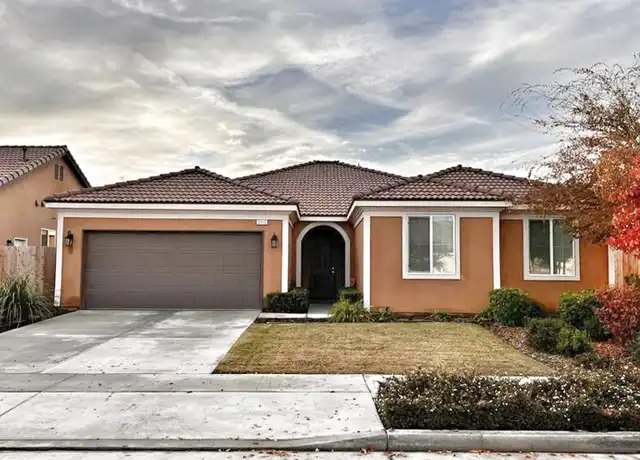 Property at 3115 N Atwood St, Visalia, CA, 93291, 4 beds, 2 baths, [object Object]
