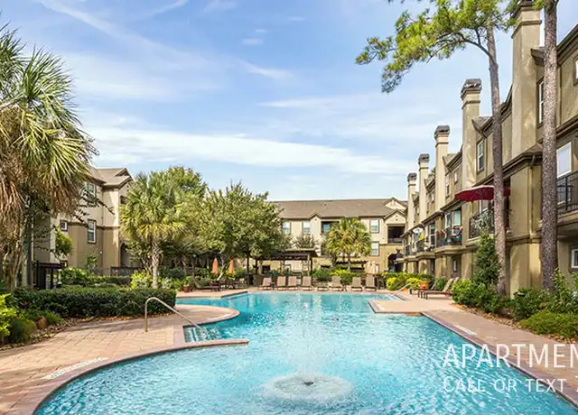 Property at 2506 Old Farm Rd Unit 724, Houston, TX, 77063, 3 beds, 2 baths, [object Object]