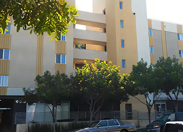 Property at 924 S Hobart Blvd Unit 103, Los Angeles, CA, 90006, 3 beds, 1 bath, [object Object]