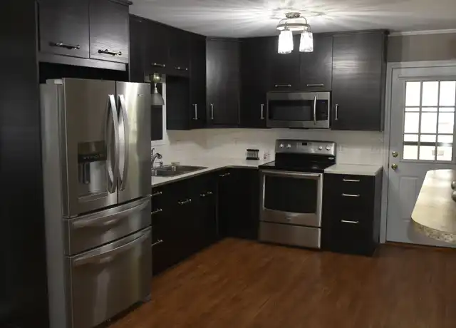 Property at 318 Fulton St, Kings Mountain, NC, 28086, 3 beds, 1 bath, [object Object]