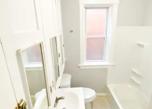 Property at 3660 Minnesota Ave, Saint Louis, MO, 63118, 2 beds, 1 bath, [object Object]