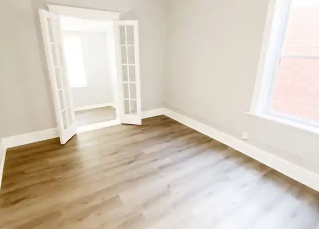 Property at 3660 Minnesota Ave, Saint Louis, MO, 63118, 2 beds, 1 bath, [object Object]