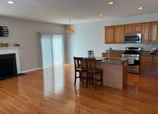 Property at 9 Caldwell Ter Unit 9, Danbury, CT, 06810, 3 beds, 4 baths, [object Object]