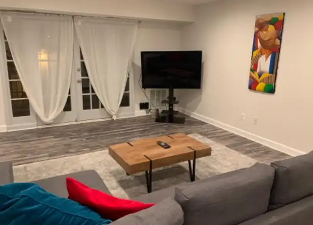 Property at 7097 Spring Garden Dr, Springfield, VA, 22150, 1 bed, 1 bath, [object Object]
