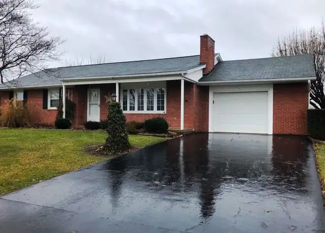 Property at 17542 Swann Rd, Hagerstown, MD, 21740, 3 beds, 2 baths, [object Object]