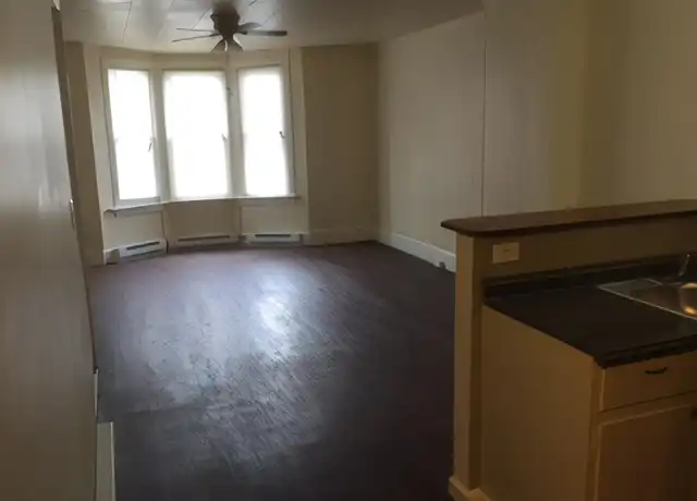 Property at 2042 N 4th St, Harrisburg, PA, 17102, 3 beds, 1 bath, [object Object]