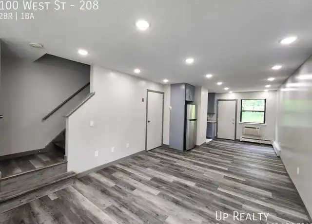 Property at 100 West St Unit 208, Vernon, CT, 06066, 2 beds, 1 bath, [object Object]