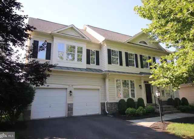 Property at 44136 Riverpoint Dr, Leesburg, VA, 20176, 6 beds, 5.5 baths, [object Object]