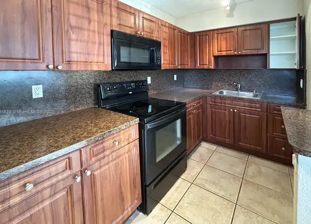 Property at 715 NE 6th St Unit 1, Fort Lauderdale, FL, 33304, 1 bed, 1 bath, [object Object]