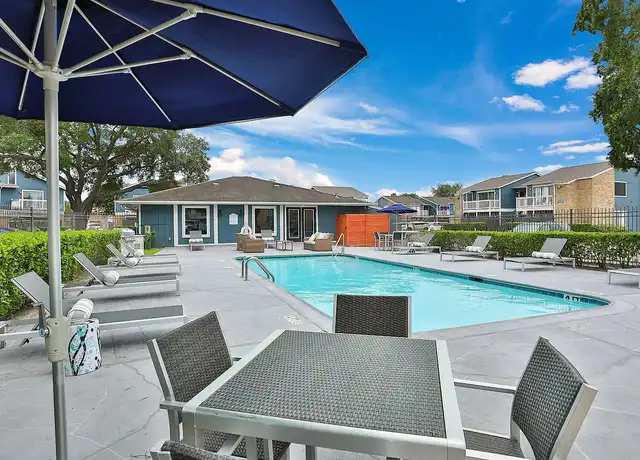 Property at Barringer Square - 623 Barringer Ln, Webster, TX, 77598, 1-2 bed, 1-2 bath, [object Object]