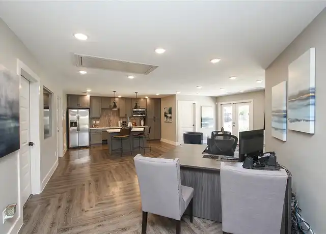 Property at Barringer Square - 623 Barringer Ln, Webster, TX, 77598, 1-2 bed, 1-2 bath, [object Object]