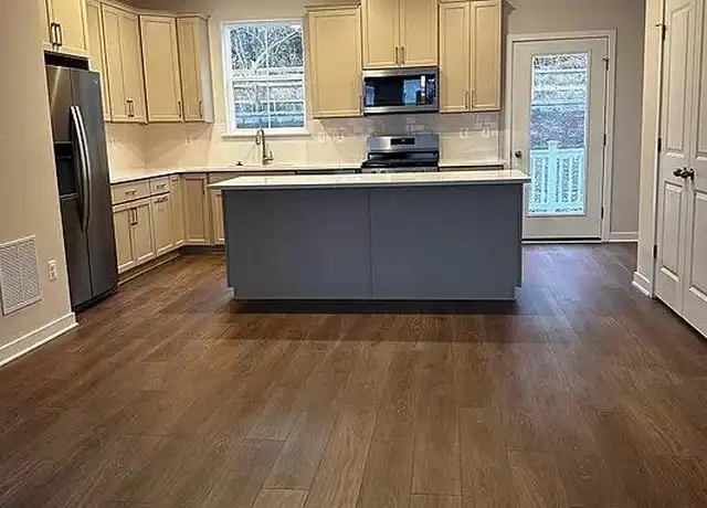 Property at 31 Four Leaf Dr, Downingtown, PA, 19335, 3 beds, 2.5 baths, [object Object]