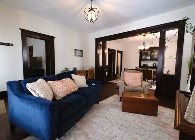 Property at 224 N Fern St, Wichita, KS, 67203, 2 beds, 1 bath, [object Object]