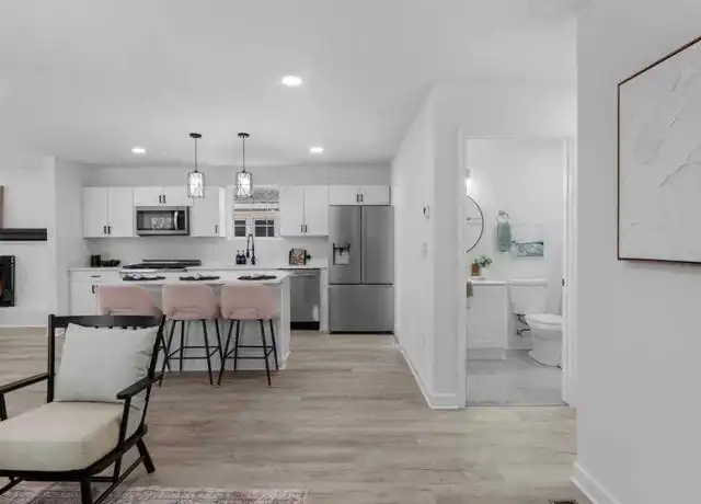 Property at 437 S 20th Ave, Hopewell, VA, 23860, 1 bed, 1 bath, [object Object]