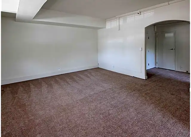 Property at 2400 Market St Unit C62, Harrisburg, PA, 17103, 1 bed, 1 bath, [object Object]