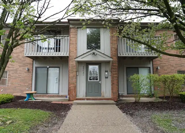 Property at 35431 Hickory Woods Dr #8, Clinton Township, MI, 48035, 2 beds, 1 bath, [object Object]