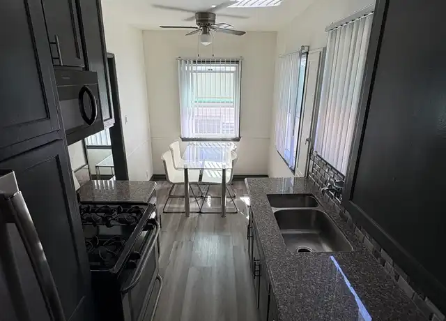 Property at 22515 Del Valle St Unit 7, Woodland Hills, CA, 91364, 1 bed, 1 bath, [object Object]