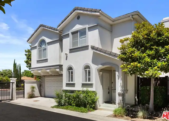 Property at 15804 Crest Ln, Gardena, CA, 90249, 4 beds, 3 baths, [object Object]