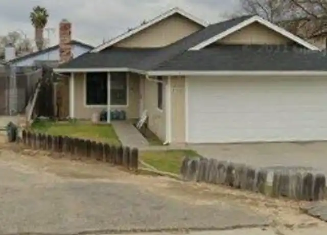 Property at 19800 Echo St, Hilmar, CA, 95324, 3 beds, 2 baths, [object Object]