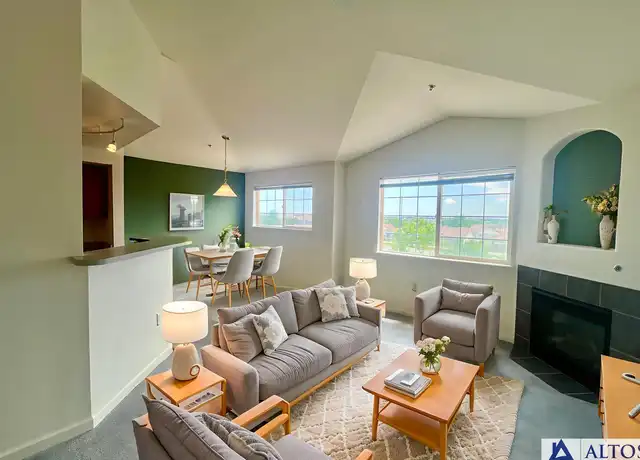 Property at 5704 N Gibralter Way #302, Aurora, CO, 80019, 1 bed, 1 bath, [object Object]