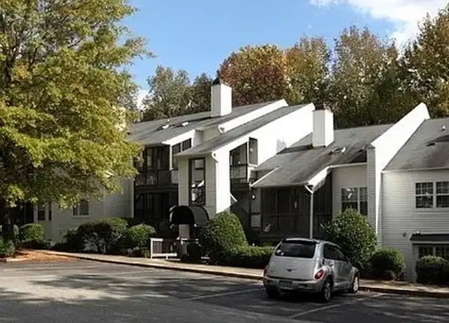 Property at The Hedges - 4901 Lawndale Dr, Greensboro, NC, 27455, 1-2 bed, 1-2 bath, [object Object]
