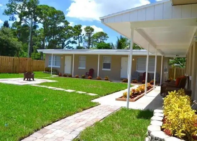 Property at 4820 Maine St Unit 4, Lake Worth Beach, FL, 33461, 2 beds, 1 bath, [object Object]