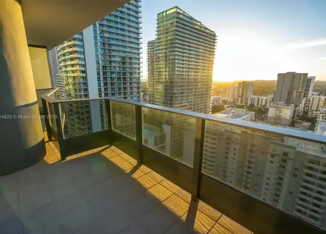 Property at 1000 Brickell Plz #2706, Miami, FL, 33131, 1 bed, 1.5 baths, [object Object]