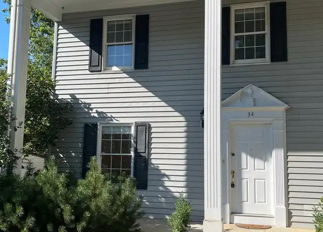 Property at 34 Standish Ct, Charles Town, WV, 25414, 2 beds, 1.5 baths, [object Object]