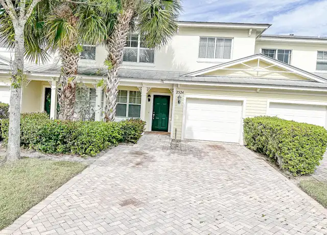 Property at 2524 Creekside Dr, Fort Pierce, FL, 34981, 4 beds, 2.5 baths, [object Object]