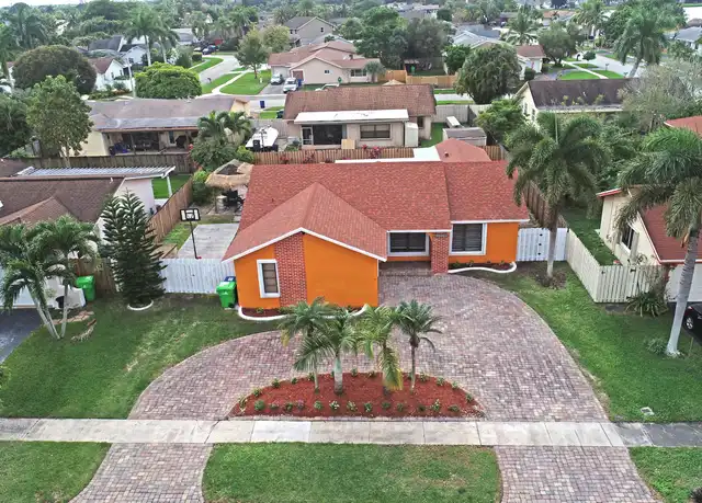 Property at 11910 NW 38th Pl, Sunrise, FL, 33323, 3 beds, 2 baths, [object Object]