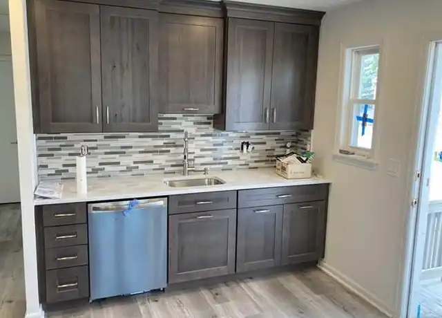 Property at 735 Lafayette Ave Unit 2, Hawthorne, NJ, 07506, 2 beds, 1 bath, [object Object]