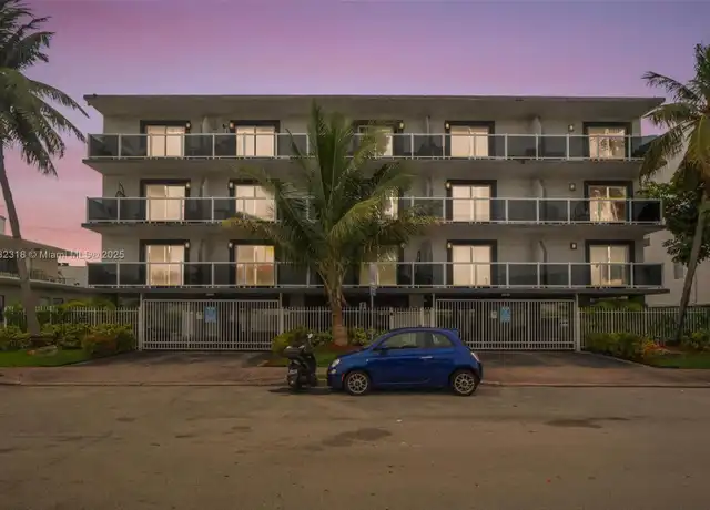 Property at 1986 Biarritz Dr Unit 304, Miami Beach, FL, 33141, 1 bed, 1 bath, [object Object]