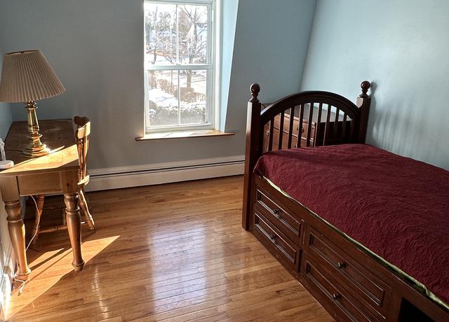 Photo of 38 Moseley Ave #6, Newburyport, MA 01950