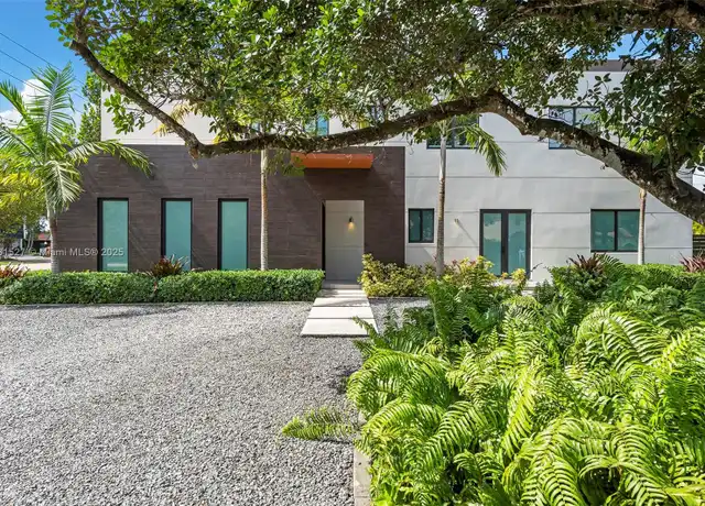 Property at 5500 SW 67th Ave Unit n/a, Miami, FL, 33155, 10 beds, 11 baths, [object Object]