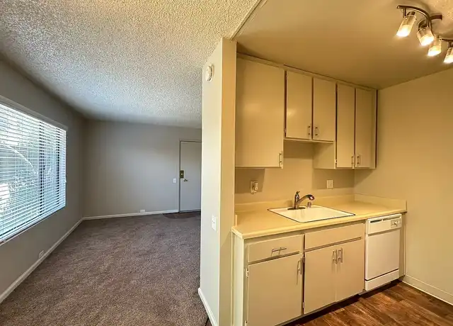 Property at 1616 Q St, Sacramento, CA, 95811, 1 bed, 1 bath, [object Object]