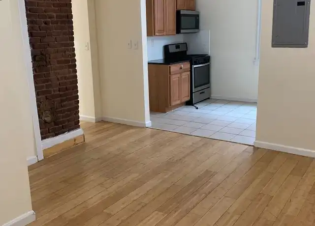 Property at 14 Wainwright St Unit 1, Newark, NJ, 07112, 4 beds, 1 bath, [object Object]