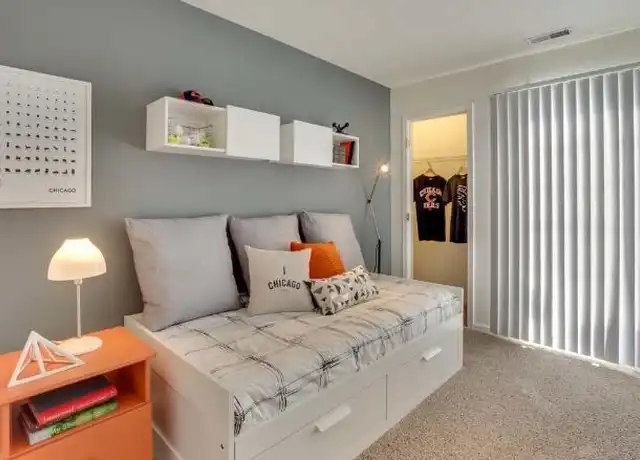 Property at 6099 Knoll Wood Rd, Willowbrook, IL, 60527, 1 bed, 1 bath, [object Object]