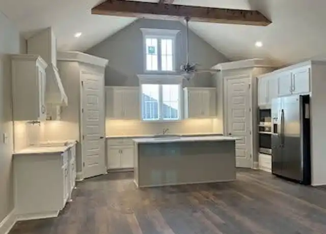 Property at 3981 Valiant Ct, Valdosta, GA, 31605, 4 beds, 3 baths, [object Object]