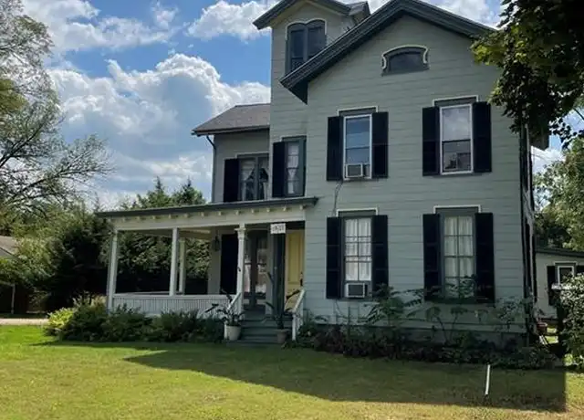 Property at 33 Main St Unit 3, Sharon, CT, 06069, 2 beds, 1 bath, [object Object]