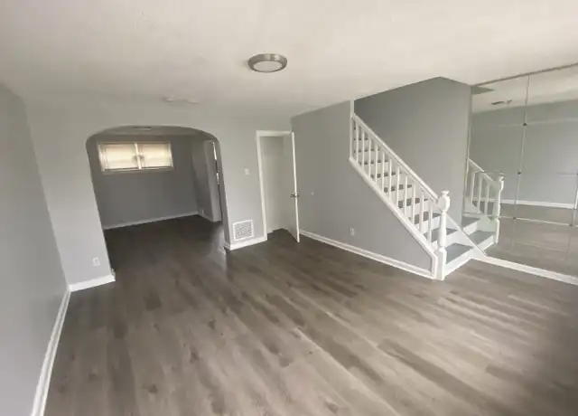 Property at 562 Raritan St, Camden, NJ, 08105, 2 beds, 1 bath, [object Object]