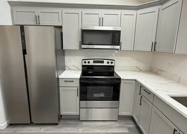 Property at 95 Kenberma Rd, Worcester, MA, 01604, 3 beds, 2 baths, [object Object]