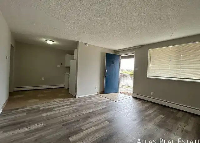 Property at 1802-1806 E LaSalle Street - 1802 E La Salle St, Colorado Springs, CO, 80909, 1-2 bed, 1 bath, [object Object]