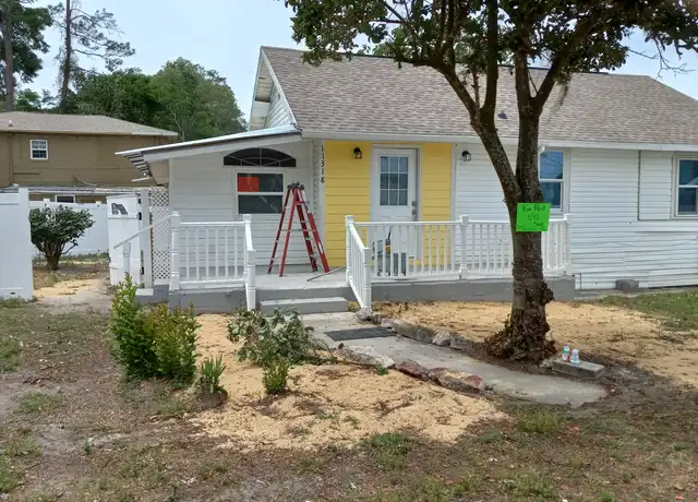 Property at 11318 SE 56th Ave, Belleview, FL, 34420, 3 beds, 1.5 baths, [object Object]