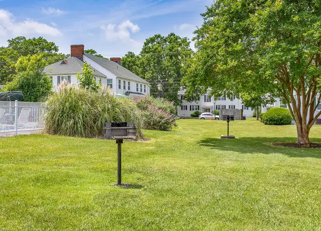 Photo of 124 W Little Creek Rd, Norfolk, VA 23505